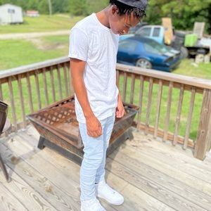 Meet your Posher, Jayden